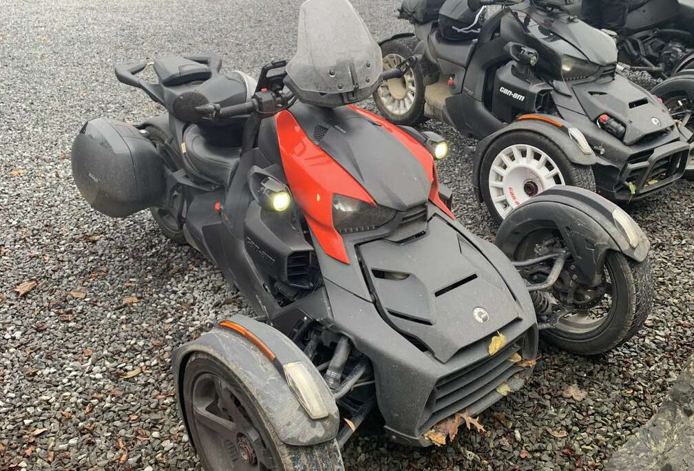 Ryker Sport 900