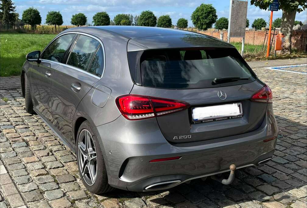 Mercedes-Benz A 200 AMG-line
