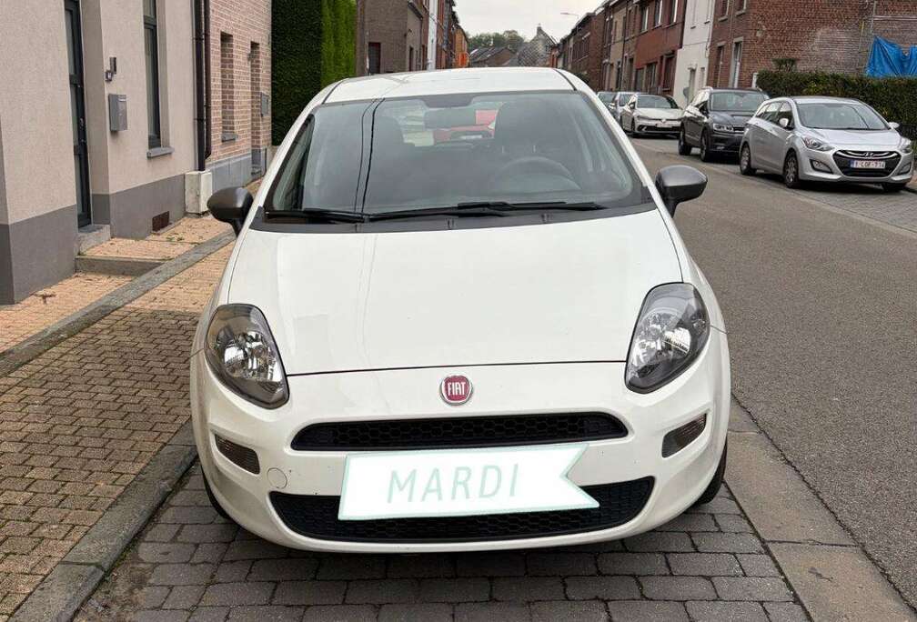 Fiat Punto 1.2i Young II