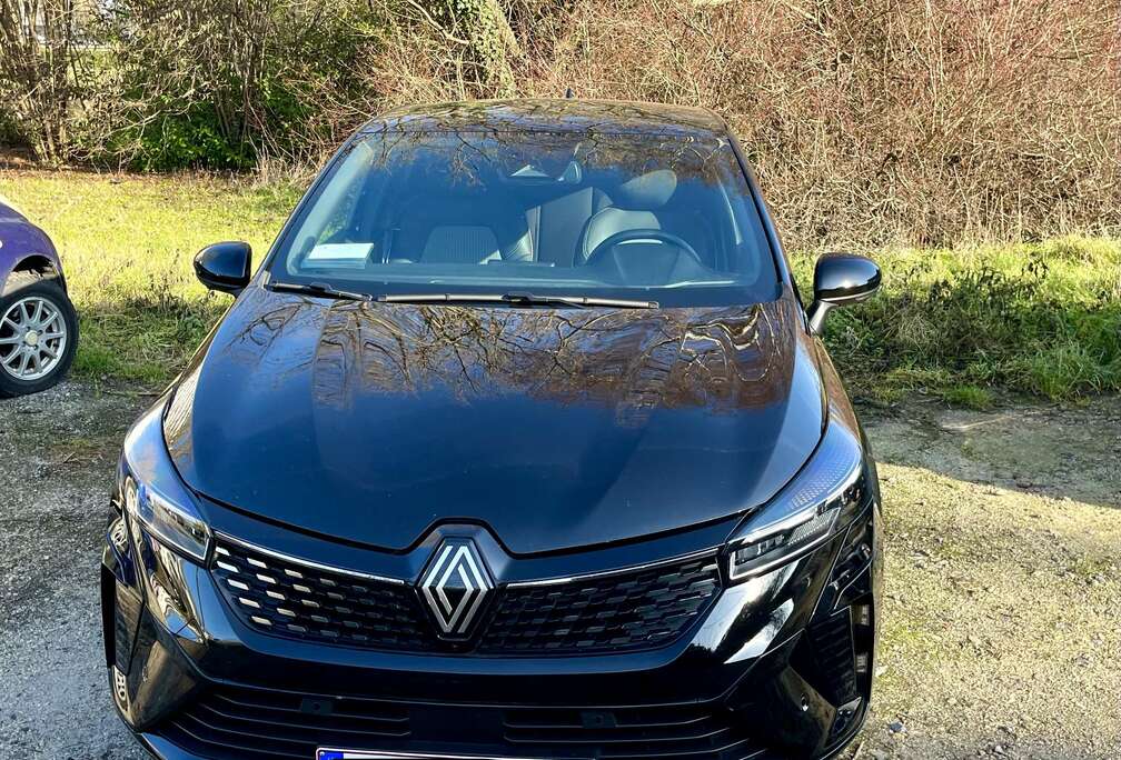 Renault RENAULT CL5 techno E-Tech full hybrid 145