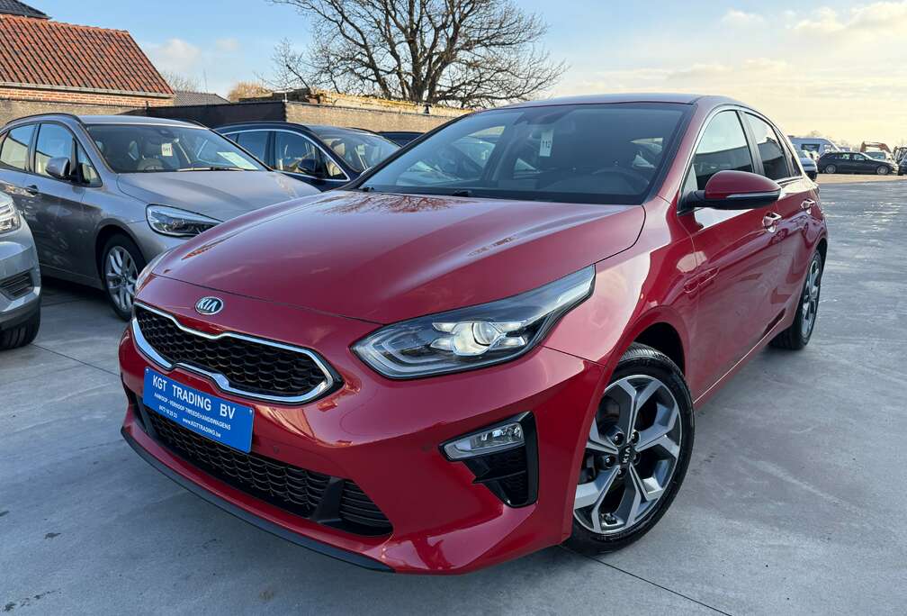 Kia 1.4i 5-DEURS NAVI LEDER CARPLAY CAMERA FULL LED
