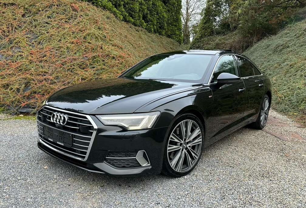 Audi 45 TDI 3.0 V6 S-Line Quattro /Full full options