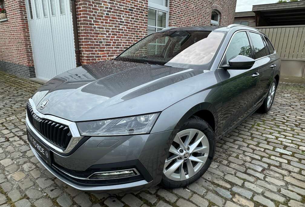 Skoda 1.0TSI eTec Clever+  DSG PANO ACC HUD