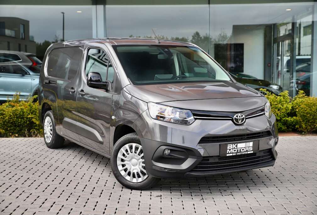 Toyota 1.2 PureTech - Camera - Carplay - Lichte Vracht - BTW 21%