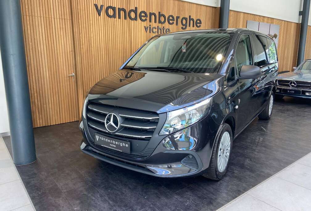 Mercedes-Benz 114 cdi tourer bumper in kleur schuifdeur L+R facelift