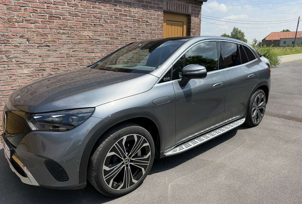 Mercedes-Benz 90.6 kWh 4-Matic Luxury Line