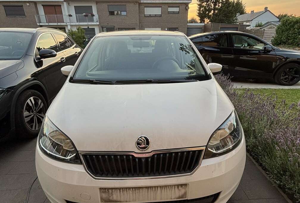 Skoda 1.0i Elegance