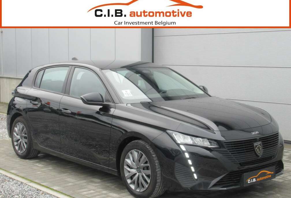 Peugeot 1.2i /€13.215 netto / Navi / Halfleder /Carplay