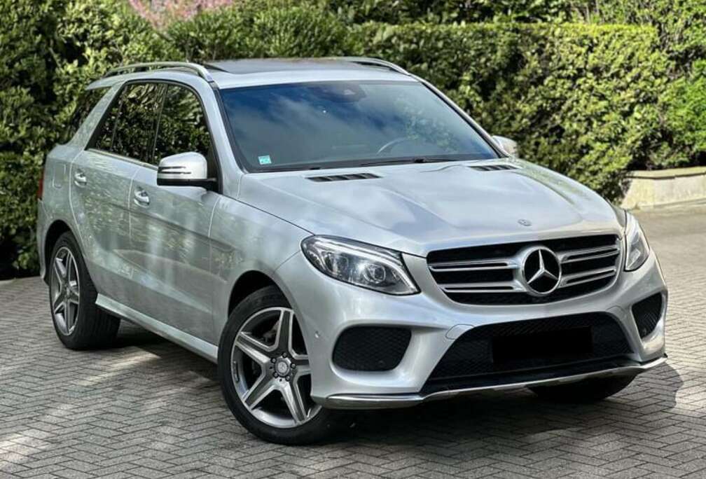 Mercedes-Benz d 4-Matic AMG LINE 9G-Tronic