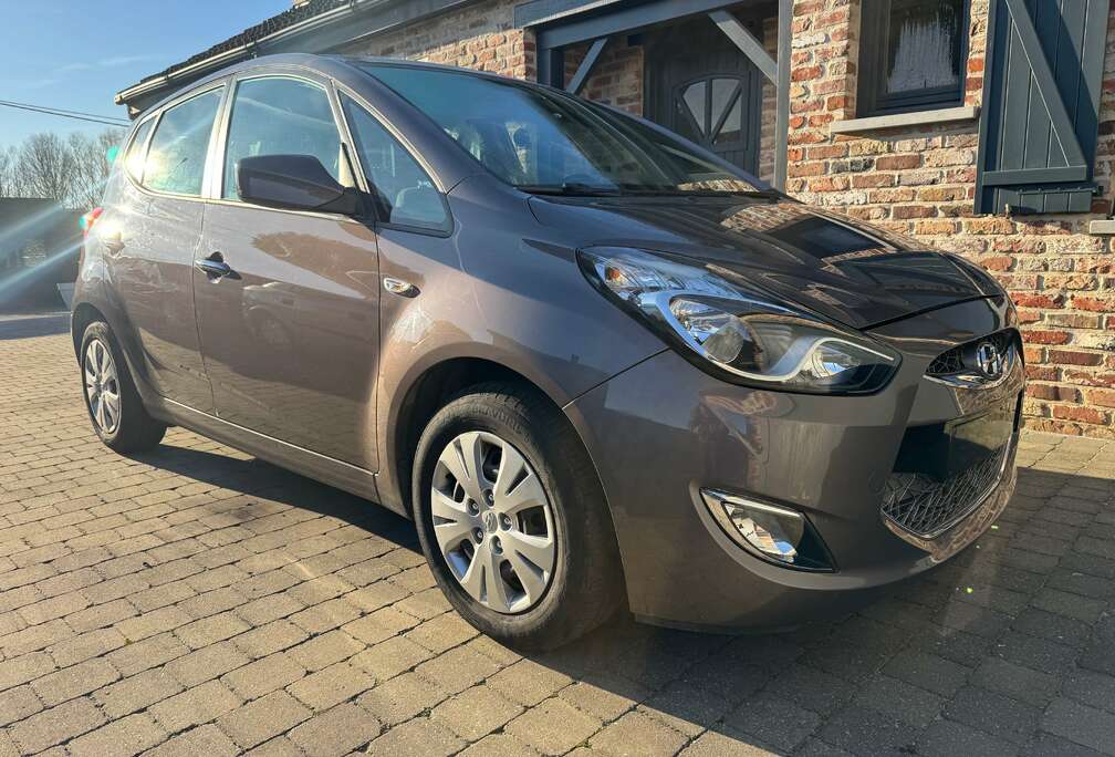 Hyundai iX20 1.6i automatique / automaat