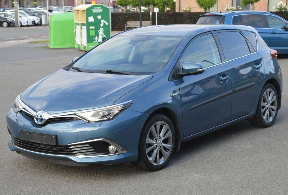 Toyota Auris HEV 1.8i HSD Style E-CVT