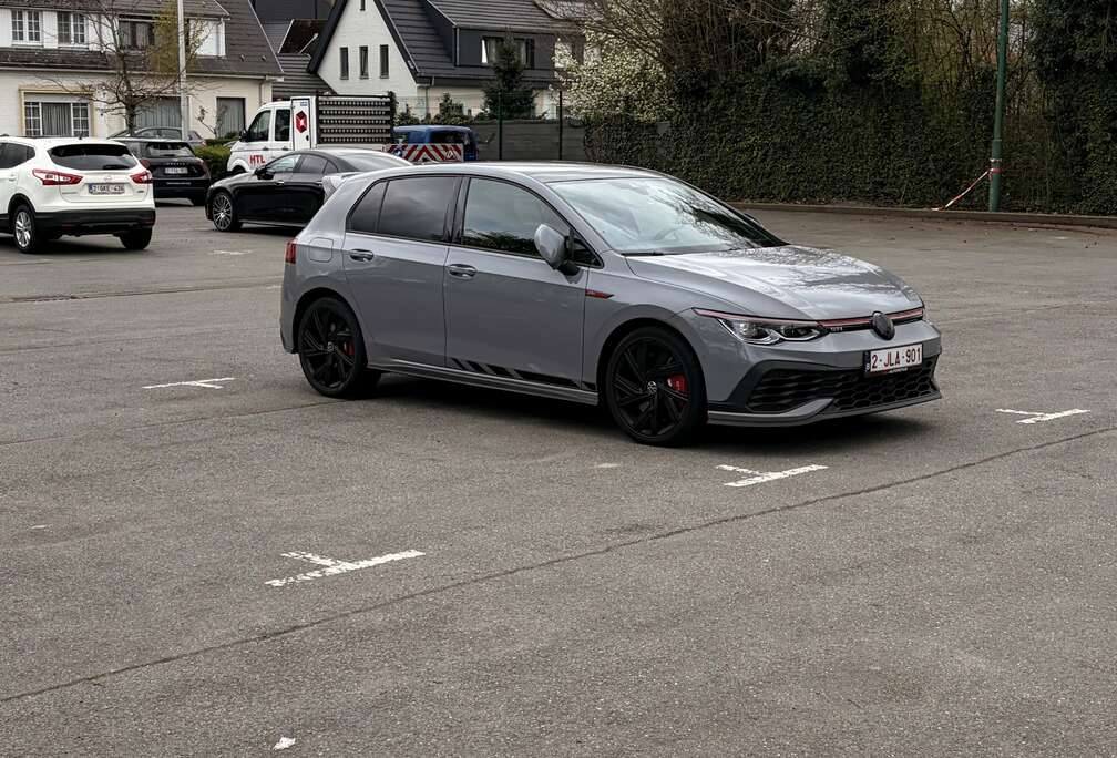 Volkswagen Volkswagen Golf GTI 2.0 TSI CLUBSPORT – PANO – AKR