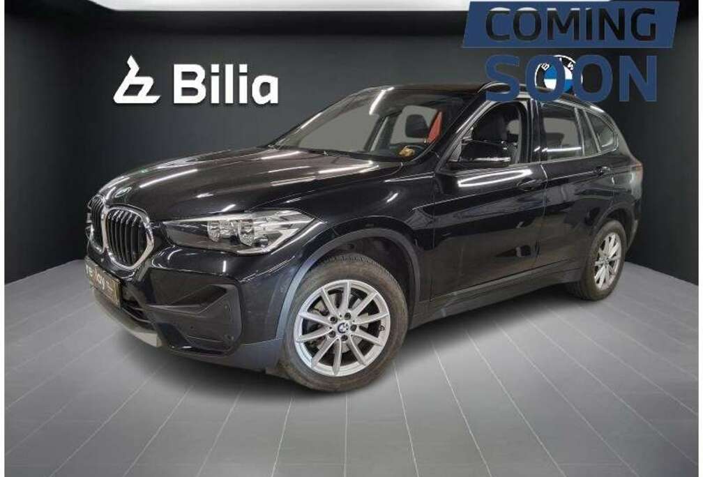 BMW X1 sDrive18d // advantage