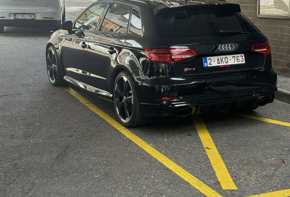 Audi Sportback 2.5 TFSI Quattro S tronic