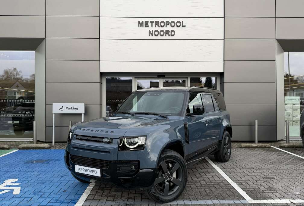 Land Rover 110 P300e X-Dynamic SE