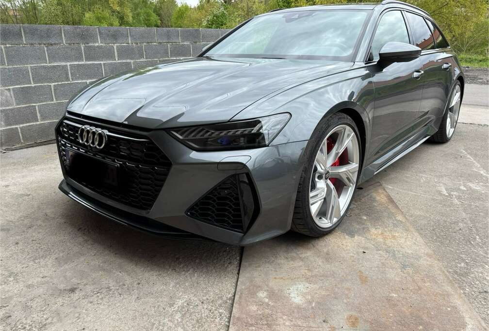 Audi RS6 Avant 4.0 V8 TFSI Quattro Tiptronic