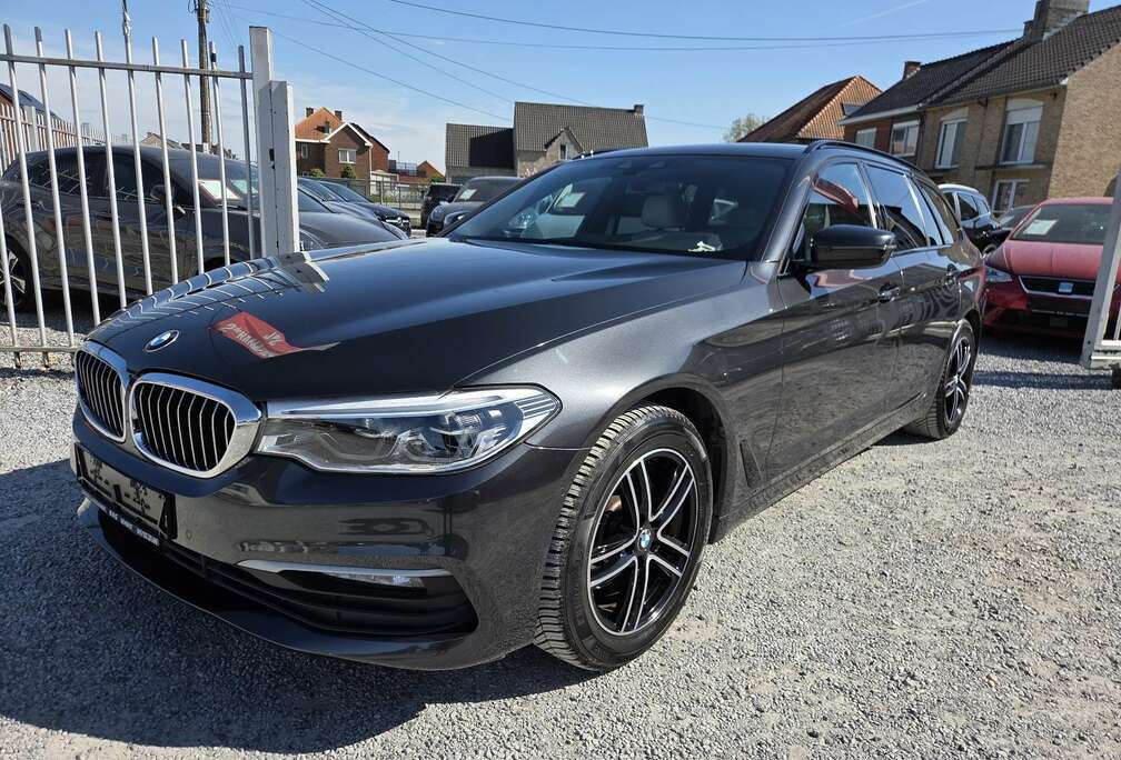 BMW TouringNAVICAMAUTOMAATCRUISELEDER1JGARANTIE