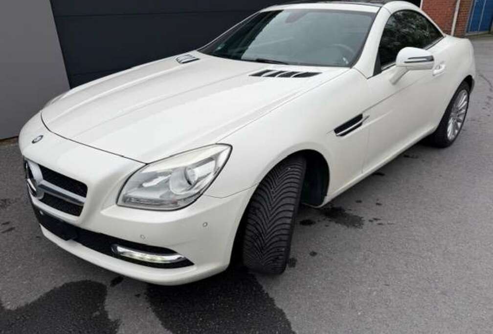 Mercedes-Benz SLK 200