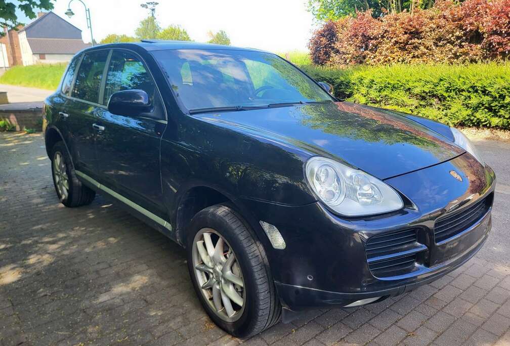 Porsche 3.2i V6 Tiptronic S