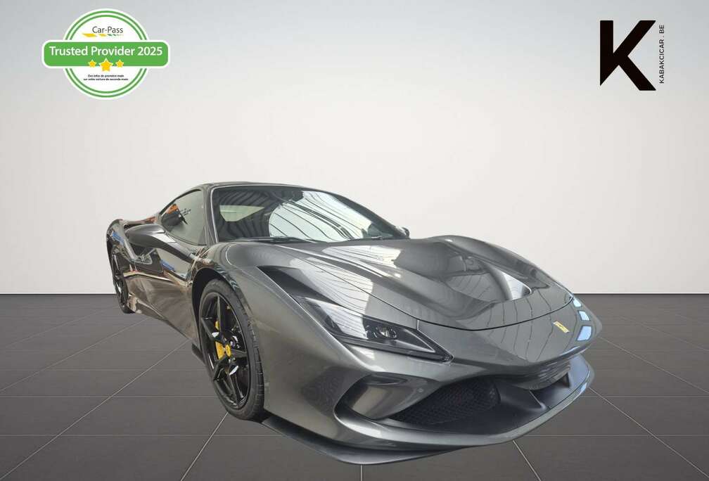Ferrari 3.9 V8 BiTurbo F1 / CARBON / GARANTIE 12 MOIS / CARNET COMPLET / ETAT NEUVE /