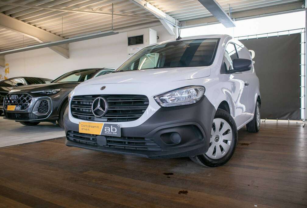 Mercedes-Benz 3 Zitplaatsen, Schuifdeur, Camera, Airco, CarPlay, Android Auto
