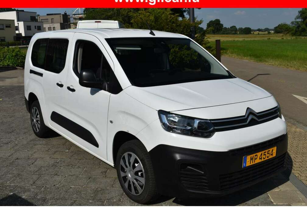Citroen Berlingo Maxi 1,5 DCi 100 3 places très bon état