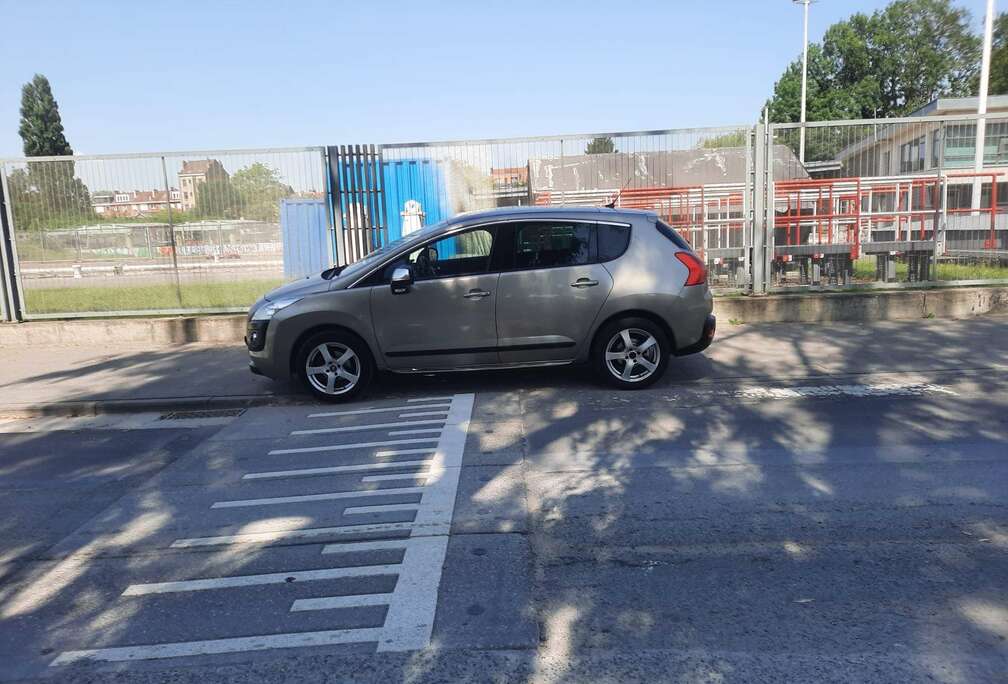 Peugeot 2.0 HDi Allure