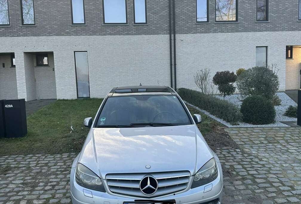 Mercedes-Benz CGI BlueEFFICIENCY Avantgarde