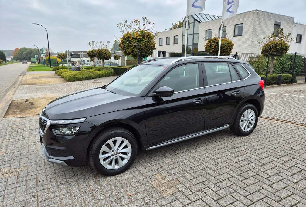 Skoda ACC Camera Stuurverw Stoelverw Apple carplay