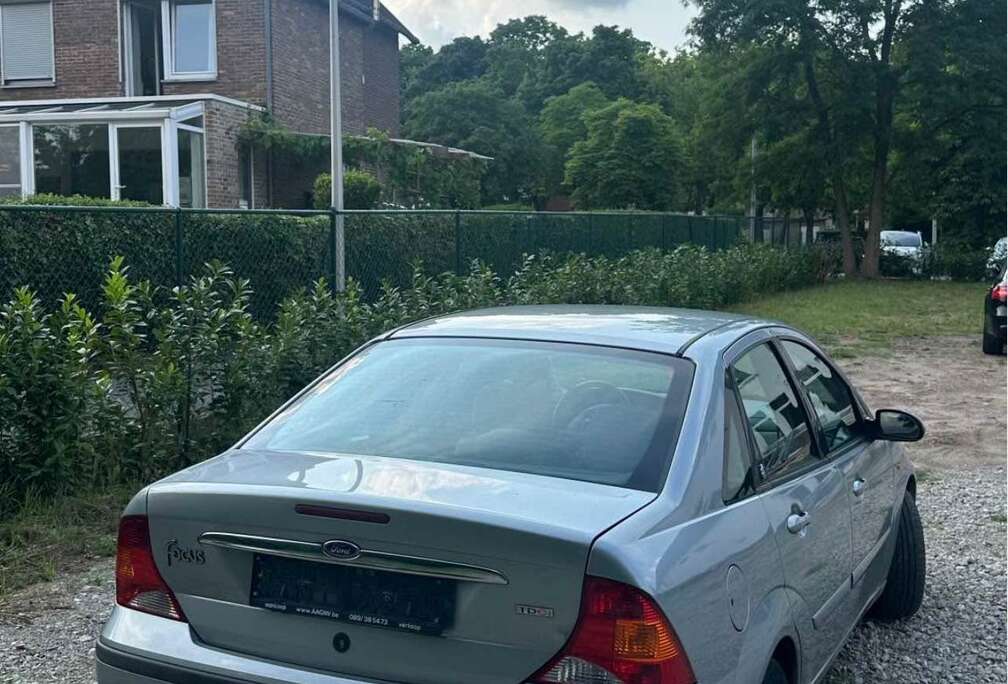 Ford 1.8 Turbo DCi Ghia