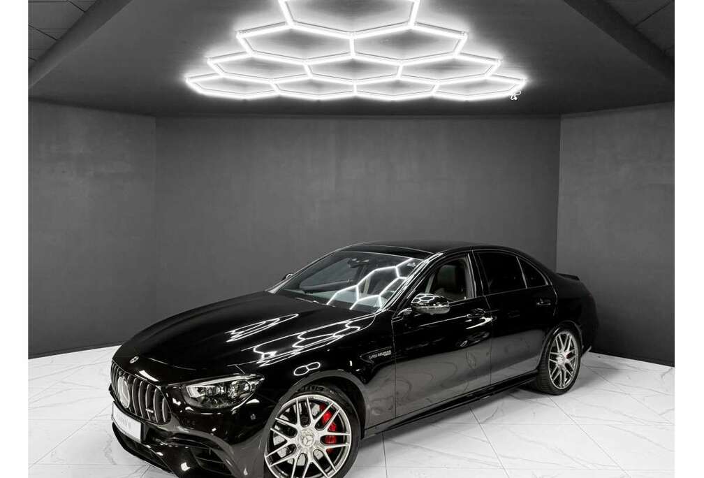 Mercedes-Benz S 4MATIC + / Burm. / Pano/ 360