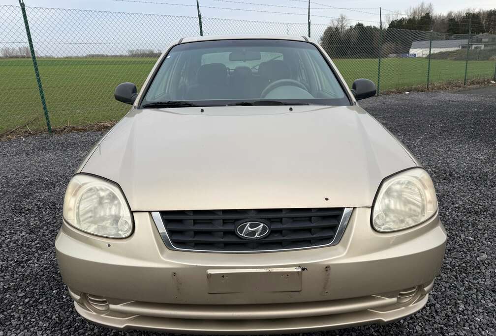 Hyundai 1.3i 12v GLSi Comfort