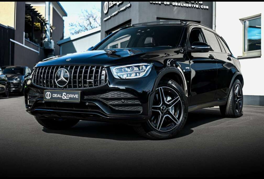 Mercedes-Benz 4MNIGHT PACKPANOAHK360ACCABGASAIR BALANCE
