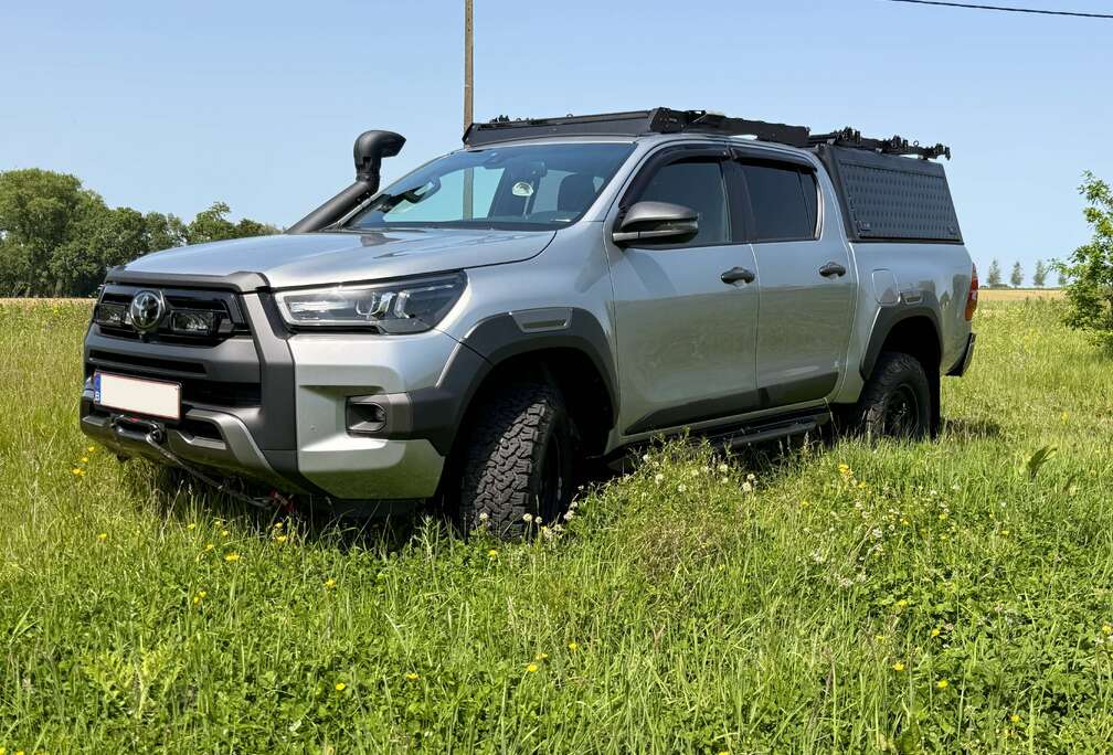 Toyota Hilux 2.8 D-4D 4WD Style (TVA)