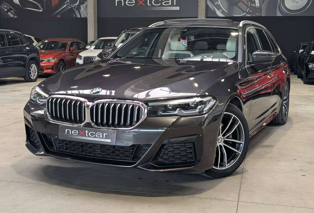 BMW dA 150 Touring Kit M **CUIR SPORT-TOIT OUVRANT-CAMERA-DIGITAL-KEYLESS**