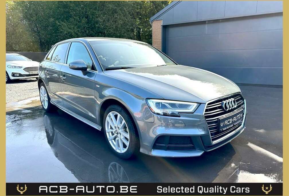 Audi 30 TFSI Sportback / S tronic /  S Line