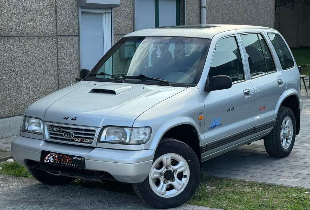 Kia 2.0i SOHC 4X4 Toit Ouvrant Essence Ct ok Airco