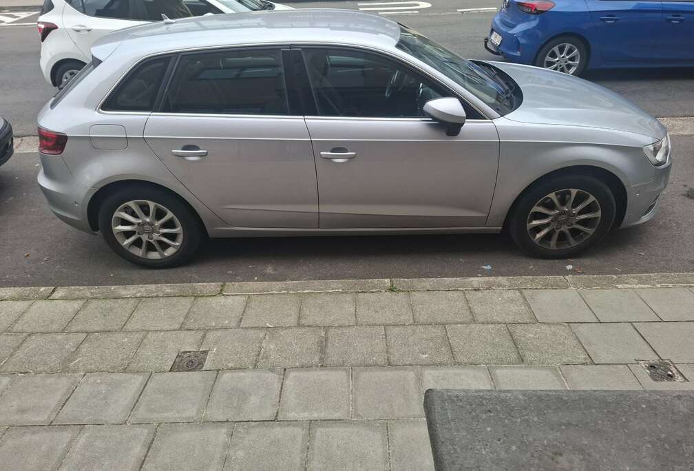 Audi A3 1.6 TDi Ambiente S tronic