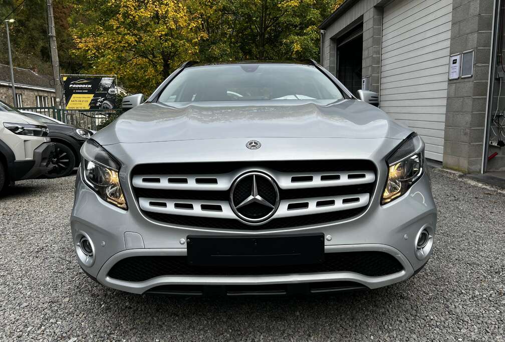 Mercedes-Benz GLA 180 Business -Toit Panoramique -GARANTIE