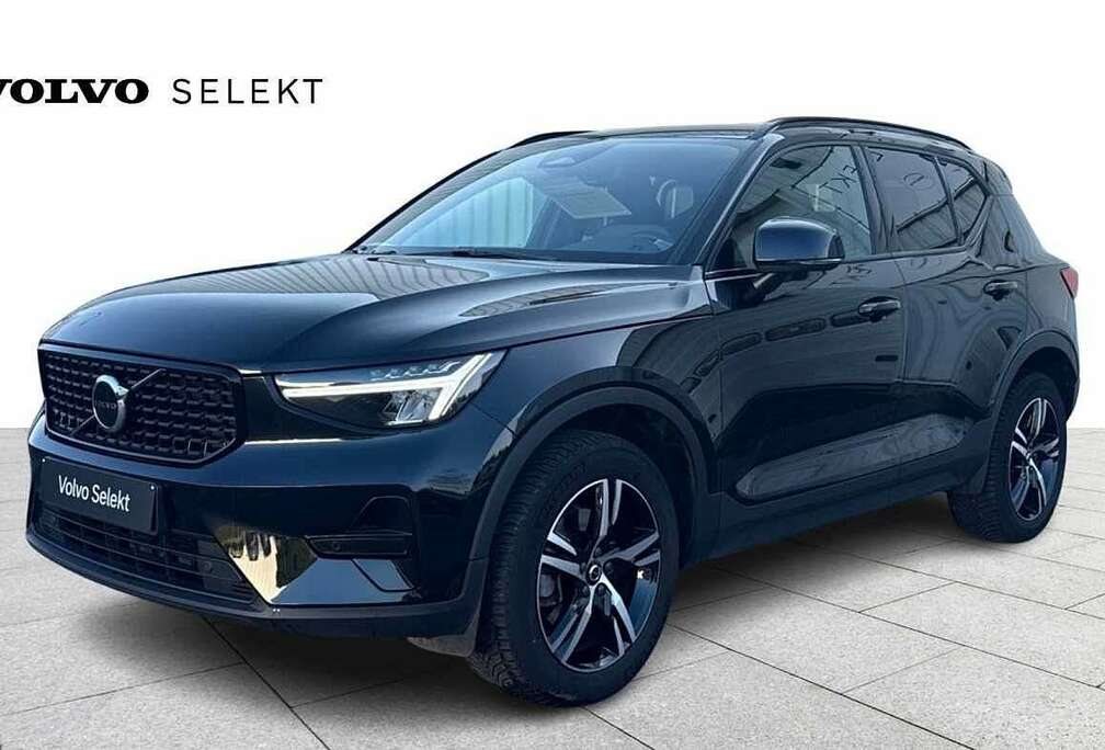 Volvo Plus, B3 Mild hybrid, Benzine, Dark