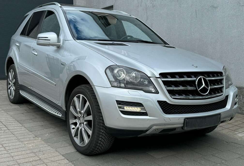 Mercedes-Benz ML 300 CDI 4Matic grand edition LICHTE VRACHT