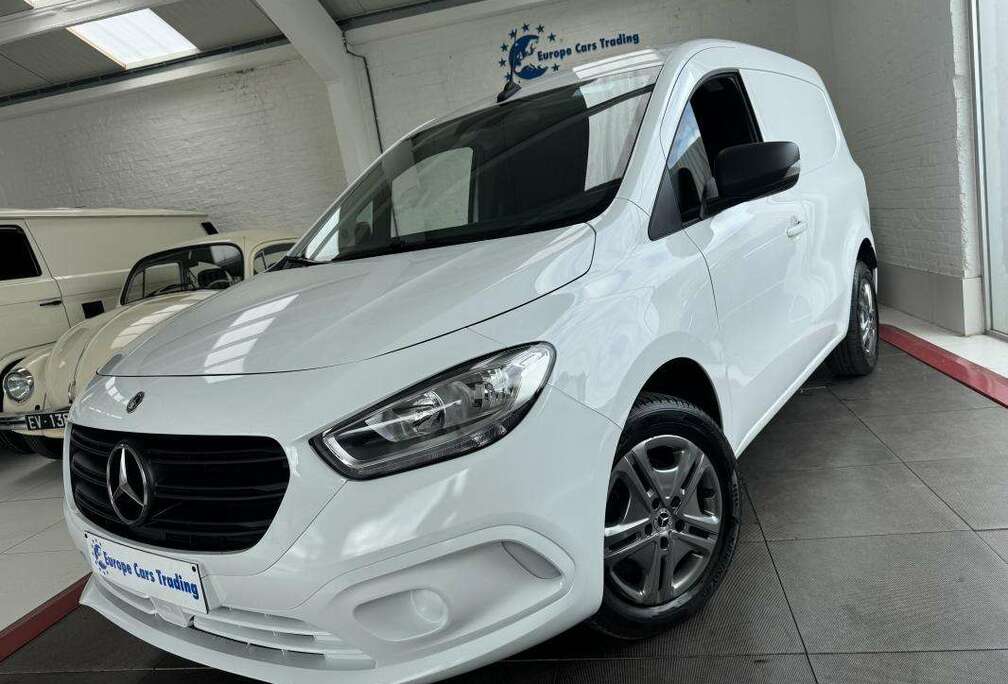 Mercedes-Benz 110CDI BVA 1ÈRE MAIN 19.826€HT TVA RÉCUPÉRABLE GAR 12M
