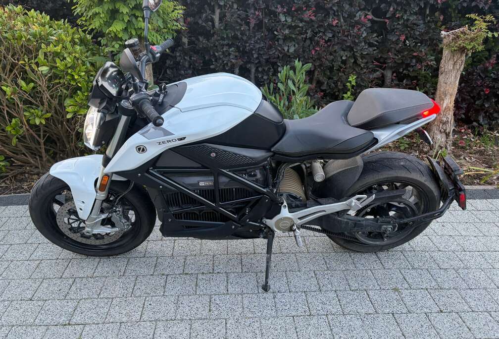 Zero S 2024