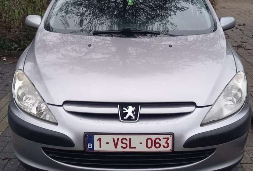 Peugeot 110 Presence