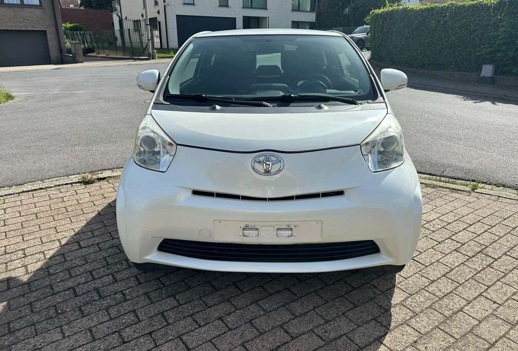 Toyota 1.0i VVT-i Luna