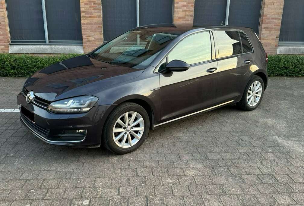 Volkswagen Golf 7 LOUNGE