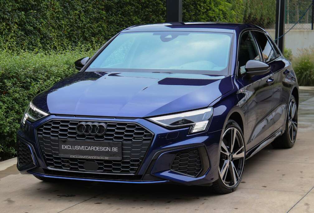 Audi Sportback 40 TFSI e PHEV S line tronic B&O Black P