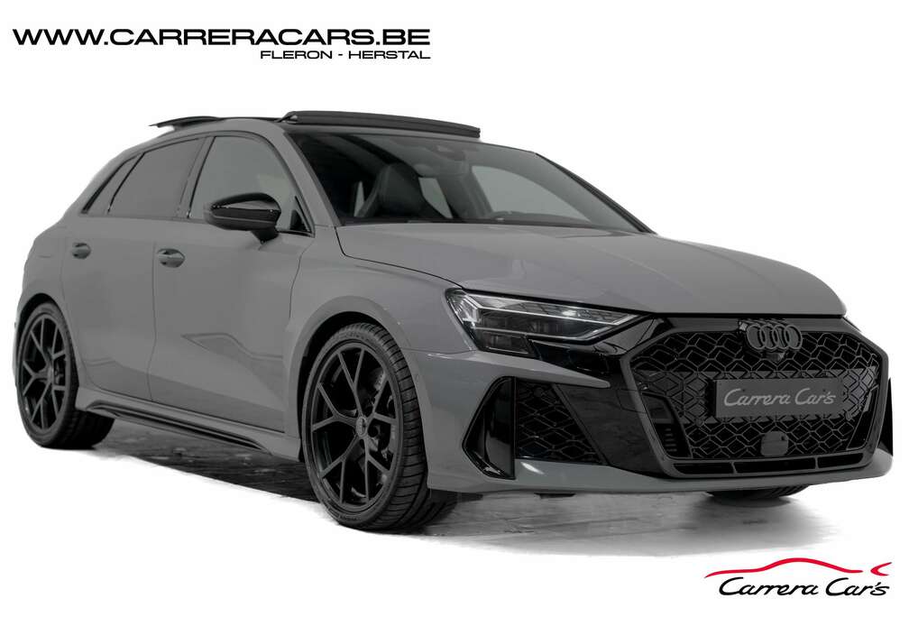 Audi Sportback 2.5 TFSI Quattro S-tronic*NEW*CARBON