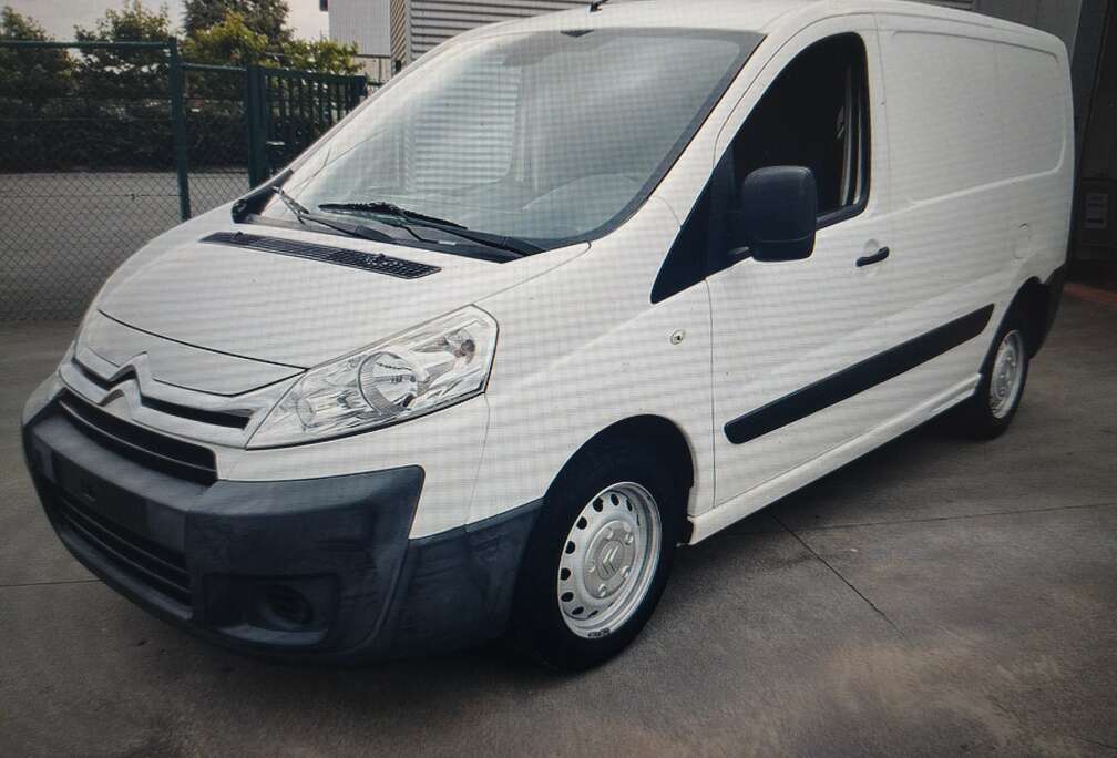 Citroen SEULEMENT 118100 km2014 1.6HDI 90CV BEL ETAT