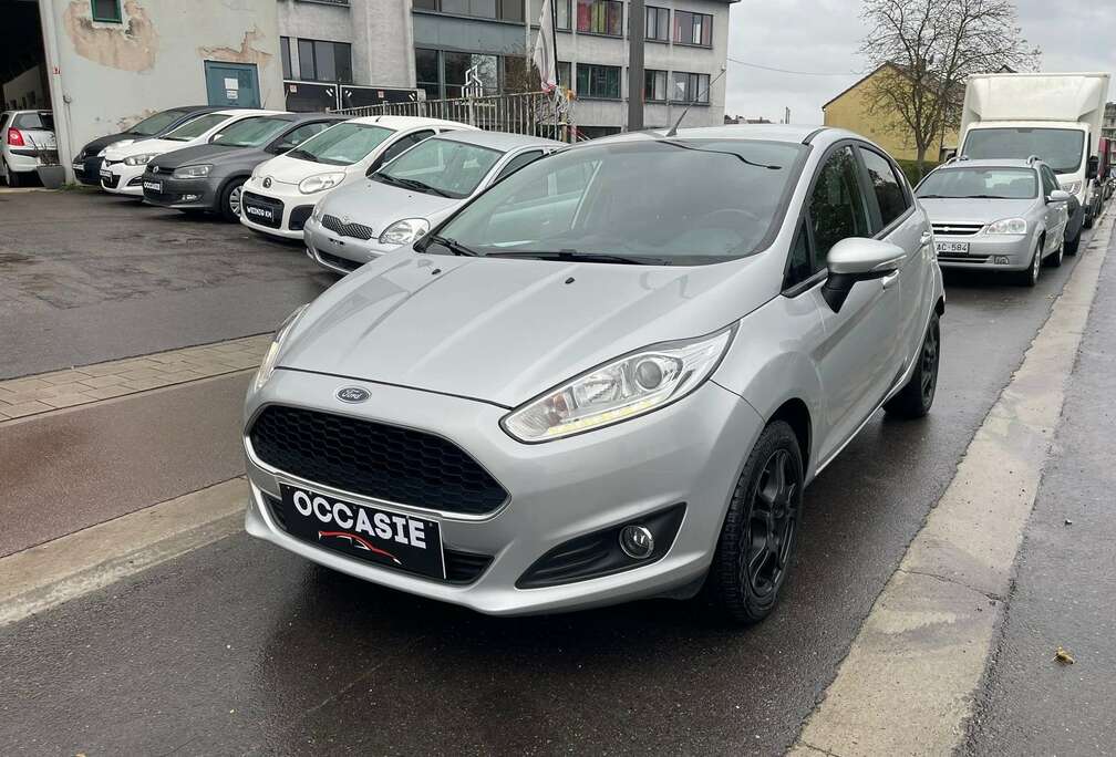 Ford 1.0i Titanium**12M GARANTIE**